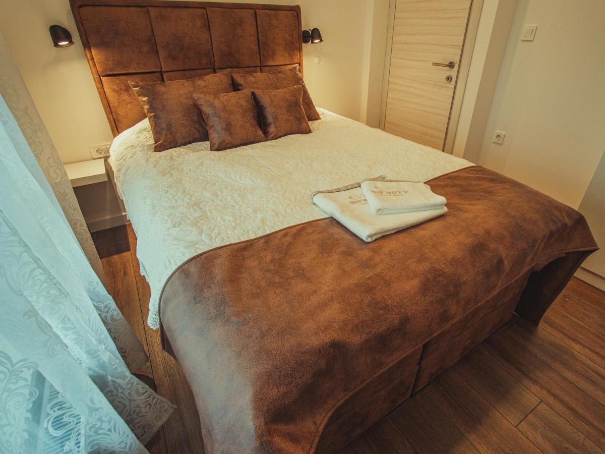 Apartmani Infinity Osijek Exteriér fotografie