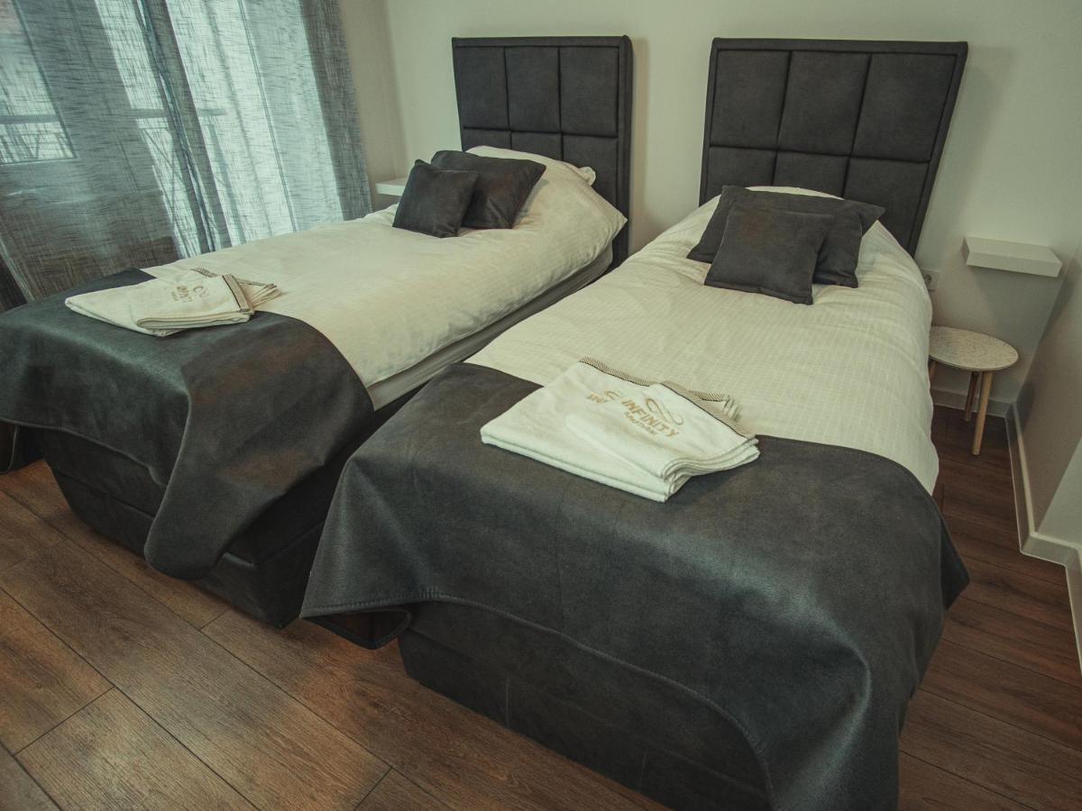 Apartmani Infinity Osijek Exteriér fotografie