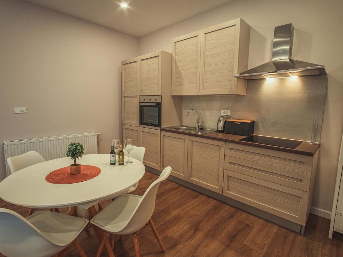 Apartmani Infinity Osijek Exteriér fotografie