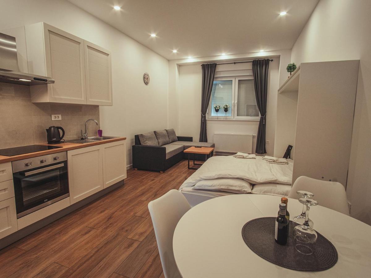 Apartmani Infinity Osijek Exteriér fotografie