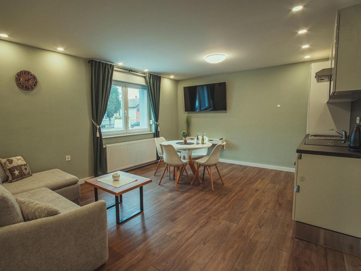 Apartmani Infinity Osijek Exteriér fotografie