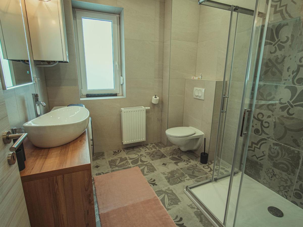 Apartmani Infinity Osijek Exteriér fotografie