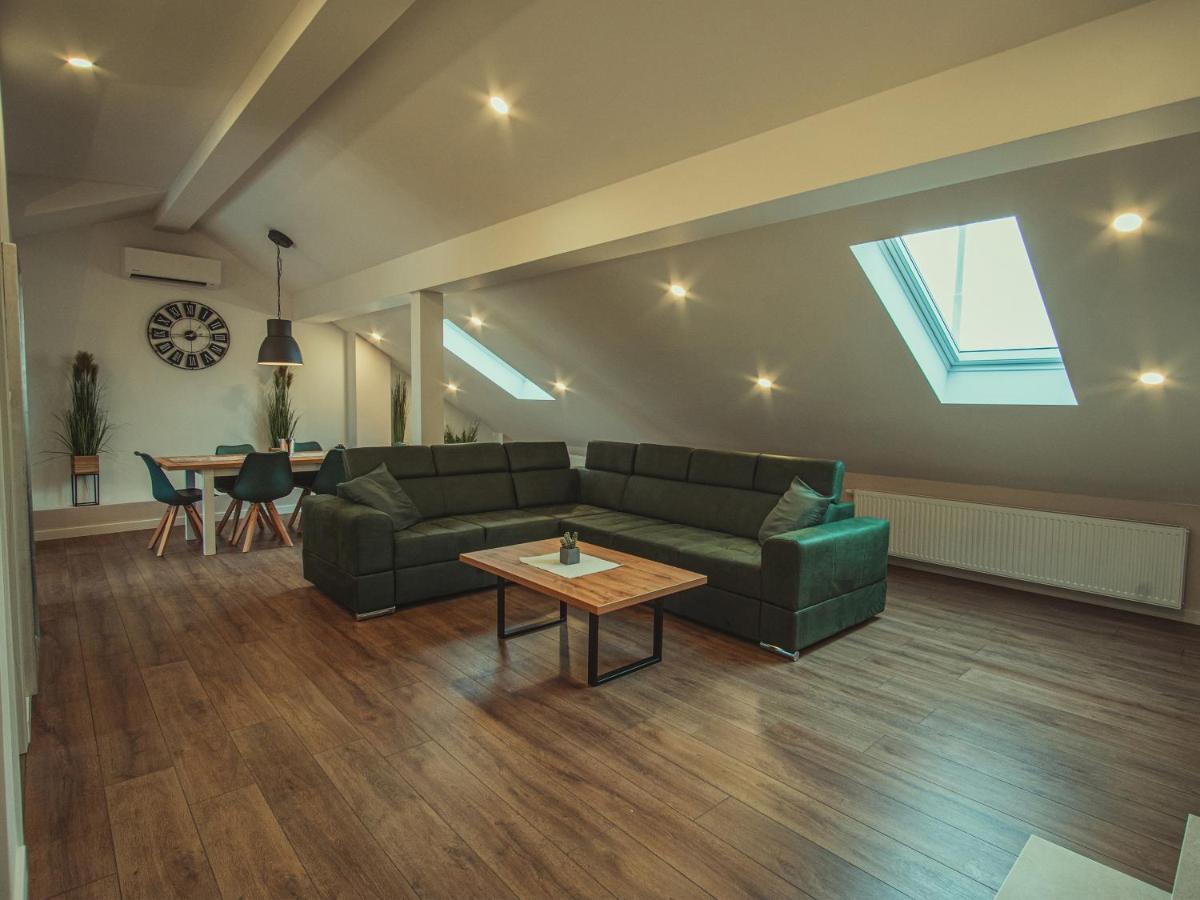 Apartmani Infinity Osijek Exteriér fotografie
