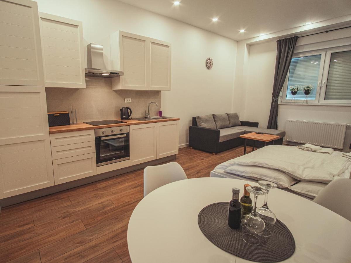Apartmani Infinity Osijek Exteriér fotografie