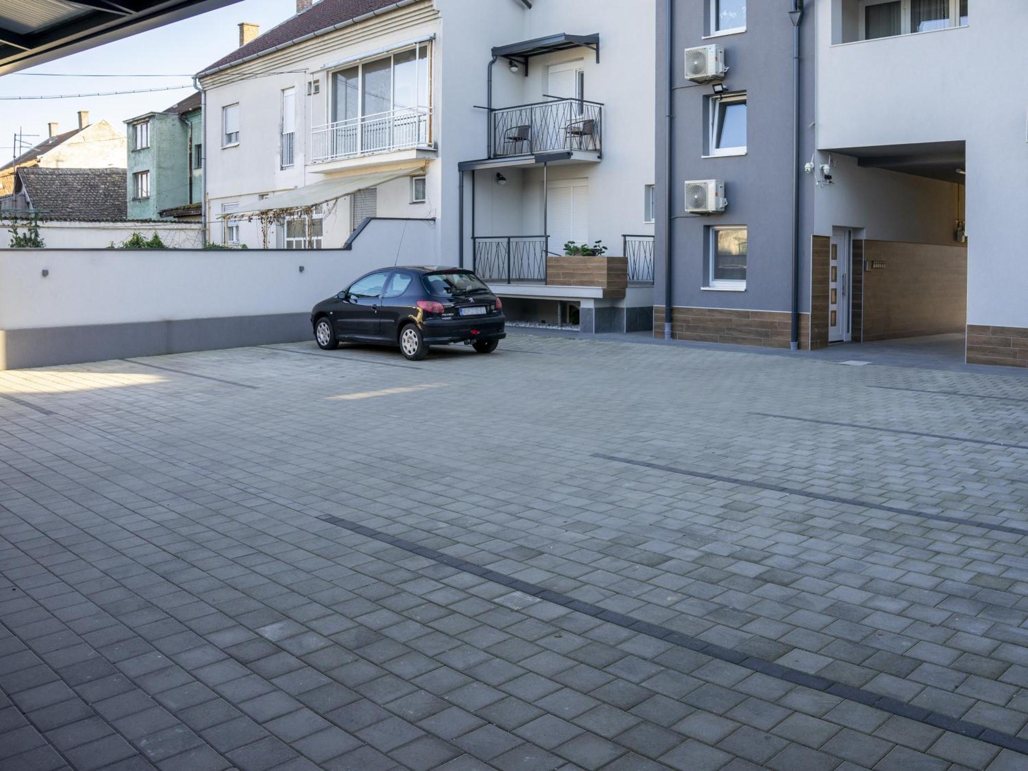 Apartmani Infinity Osijek Exteriér fotografie